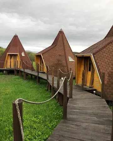 Nadas Fogado Es Panzio * Teresztenye